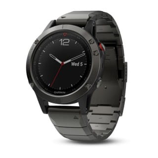Умные часы серые с металлическим браслетом Garmin Fenix 5 Sapphire
